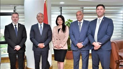 وفد إدارة الجمارك الأمريكية يشيد بالإجراءات الأمنية بالمطارات المصرية 