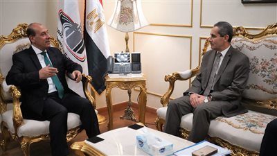 محافظ الغربية يلتقي رئيس جهاز التعمير لمناقشة المشروعات الجارية