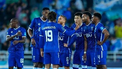 نجوم الهلال تنطفئ تحت أضواء الأجانب في سماء الرياض