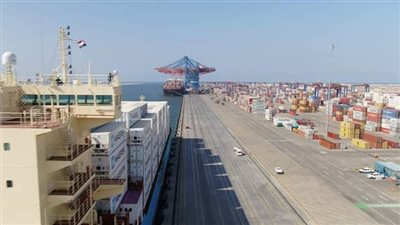 ميناء شرق القناة باقتصادية قناة السويس يحتل المركز العاشر عالمياً في أداء تداول الحاويات