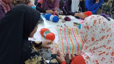 ورشة تدريبية على الخياطة بمركز شباب الطارة بقنا 