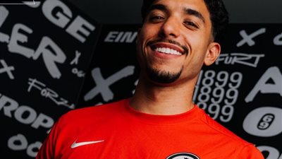 عمر مرموش ضمن قائمة فرانكفورت لمواجهة ليفسكي بدوري المؤتمر الأوروبي