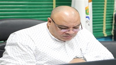 وكيل التعليم بالوادي الجديد يتابع امتحانات الدور الثانى للثانوية لليوم السادس