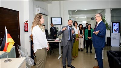 حوار مفتوح.. ماذا يقدم المركز المصري الألماني للوظائف والهجرة للشباب الراغب في السفر