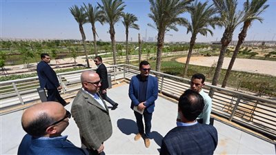 وزير الإسكان يتفقد المراحل الأخيرة لمشروع الحدائق المركزية 