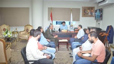 نائب محافظ بني سويف يناقش إجراءات بدء العمل بكوبري إشمنت ناصر