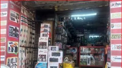 المصنفات تضبط شخصين بحوزتهما معدات فك تشفير القنوات