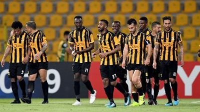 بنزيما يقود هجوم اتحاد جدة أمام الرياض بالدوري السعودي 