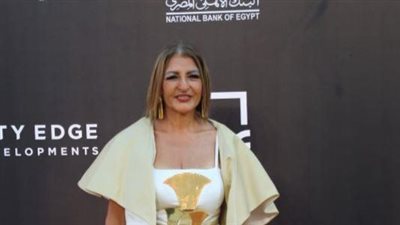 ليلي عز العرب تخطف الأنظار بإطلالة فرعونية فى مهرجان القاهرة للدراما