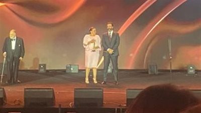 كاملة أبو ذكري: سعيدة بتكريمي من مهرجان بلدي ودائمًا متجمعين على الفن