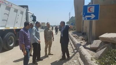 سكرتيربنى سويف يشرف على إزالة الإشغالات   لتوسعة الطريق الزراعى  بناصر