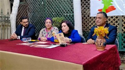 كرنفال أدبي بمنتدى تغريد فياض الثقافي 