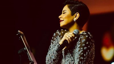 شيرين عبدالوهاب تكسر القاعدة بإطلالة مفاجئة في حفل الجيمرز.. سعرها صادم (شاهد)