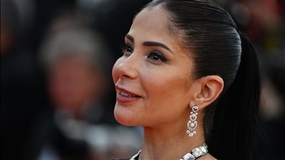 منى زكي: العمل الجماعي في 