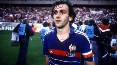 حكاية أساطير ارتدوا القميص رقم (10).. ميشيل بلاتيني رابع أعظم الهدافين الفرنسيين 