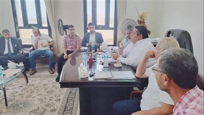 غرفة جنوب سيناء تناقش فعاليات معارض “أهلًا مدارس”  