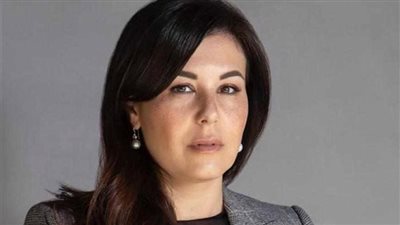 النساجون تُكرم أبناء العاملين المتفوقين في الإعدادية والثانوية 