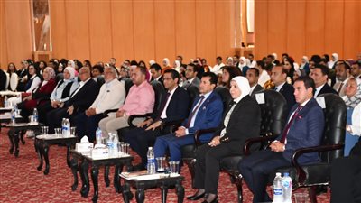 وزير الشباب يشهد حفل تكريم الفائزين في مسابقة العهد