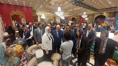 محافظ القاهرة: القيادة السياسية تولي اهتمامًا كبيرًا بإيجاد فرص عمل للشباب