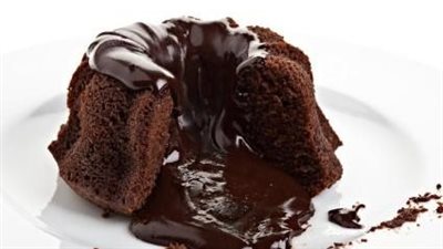 وفري فلوسك وحضري مولتن كيك بالشوكولاتة في المنزل