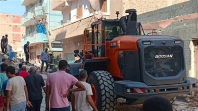 إصابة سيدة في انهيار عقار بمنطقة المحطة الجديدة بحي أول الإسماعيلية
