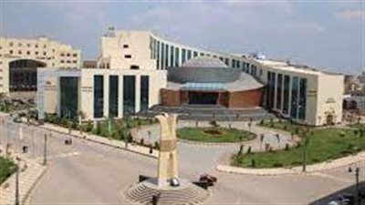 رئيس جامعة كفرالشيخ يشارك في مؤتمر السياحة التعليمية في مصر 