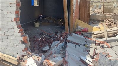 نائب محافظ القاهرة تتابع جهود حي المقطم في التصدي لمخالفات البناء