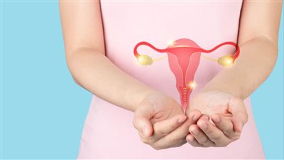 أعراض متلازمة تكيس المبايض.. حب الشباب والسمنة أبرزها 