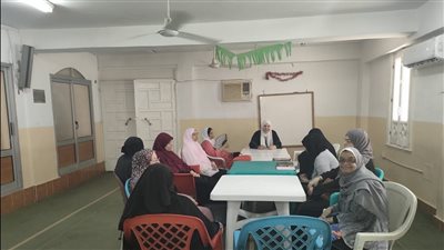 إقبال كثيف على الدروس المنهجية للواعظات