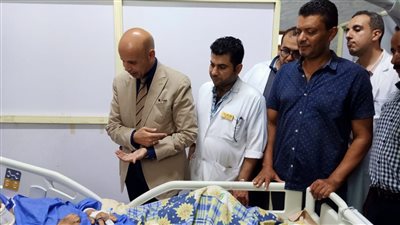وكيل الصحة يتابع التشغيل التجريبي لعناية الأطفال الجديدة بمستشفى فاقوس المركزي 