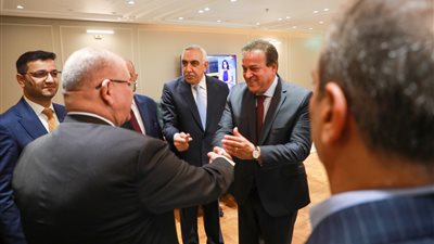 وزير الصحة يستقبل رئيس لجنة مكافحة المخدرات بمجلس النواب العراقي