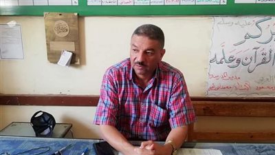مدير تعليم أبو تشت يجرى جولة ميدانية لمتابعة الاستعداد للمدارس 