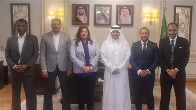  قنصل السعودية: القيادة الحاكمة تهتم بالحجاج والمعتمرين المصريين