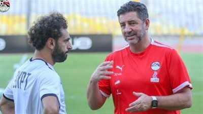 أول تعليق من فيتوريا على أنباء انتقال محمد صلاح للدوري السعودي