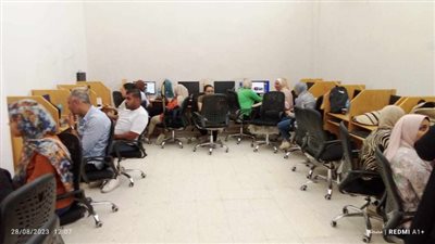 العمل: ختام برنامج تدريبى على التسويق الإلكترونى للشباب وندوة للتوعية بالأقصر