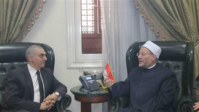 شوقي علام: دار الإفتاء من أولوياتها توصيل الرسالة الدينية الوسطية للدولة المصرية