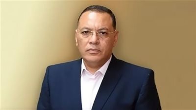 محافظ الشرقية ينعي شقيقه النائبة عائشة عبد الغني هاشم عضو مجلس الشيوخ