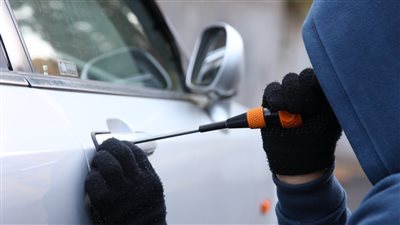 الداخلية تلاحق لصوص السيارات بالجيزة