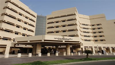 جامعة الملك عبدالعزيز تعلق الدراسة الحضورية غدًا الخميس   