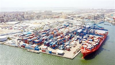 الانضمام للتجمع الجديد ليس بديلاً للحلول الاقتصادية المنتظرة