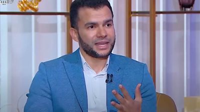 داعية يحذر من كثرة الإنجاب.. الأبناء يتحولون لأعداء والعزوة تتبدل لنقمة