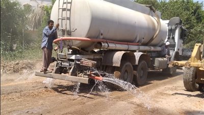 أسيوط: إعادة رصف طرق القوصية بطول 6 كم 