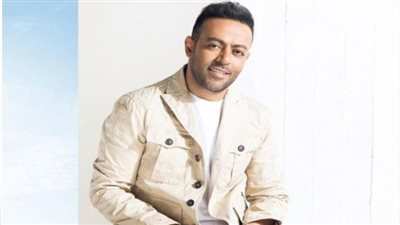 تامر عاشور يعلن موعد طرح ألبومه الجديد 