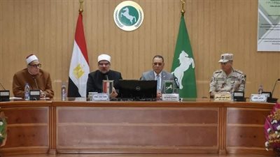 وزير الأوقاف ومحافظ الشرقية يلتقيان أئمة ودعاة المحافظة 