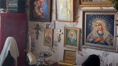 متقاعدة روسية تسرق جزءًا من رفات القديس نيقولاوس لتصلي أمامه داخل بيتها