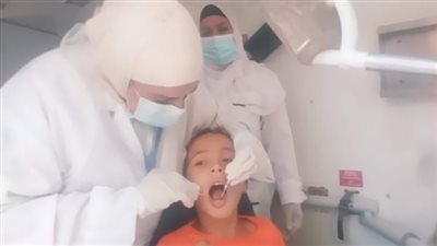 الكشف وتوفير العلاج لـ 1200 حالة في قافلة طبية مجانية ببني سويف 