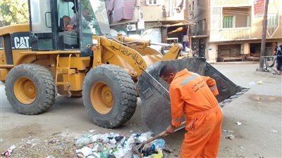 محافظ أسيوط: رفع 850 طن مخلفات وقمامة من الشوارع 