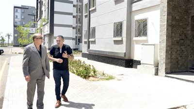 رئيس جامعة المنصورة يتفقد وحدات الإسكان الجامعي بالمنصورة الجديدة