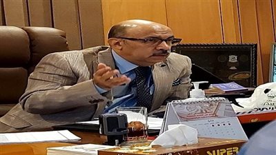 قوافل طبية لتوفير الرعاية الصحية بقري ونجوع أسيوط 