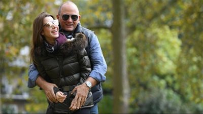 نانسي عجرم تتجاهل الشائعات وتحتفل بذكرى زواجها وسط أجواء رومانسية